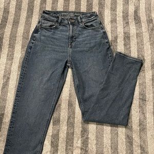American eagle Mom jeans